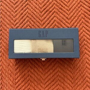 GAP Original 3-Pack Crew Socks Size L Neutral Colors